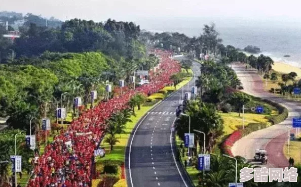 探索男女之间的亲密互动:一边享受美食,一边感受彼此的温暖与激情的视频体验 探索男女之间的亲密互动:一边享受美食,一边感受彼此的温暖与激情的视频体验