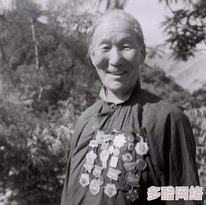 探索老妇性魅力:在高清世界中揭示成熟女性的独特风采与生活智慧 探索老妇性魅力:在高清世界中揭示成熟女性的独特风采与生活智慧